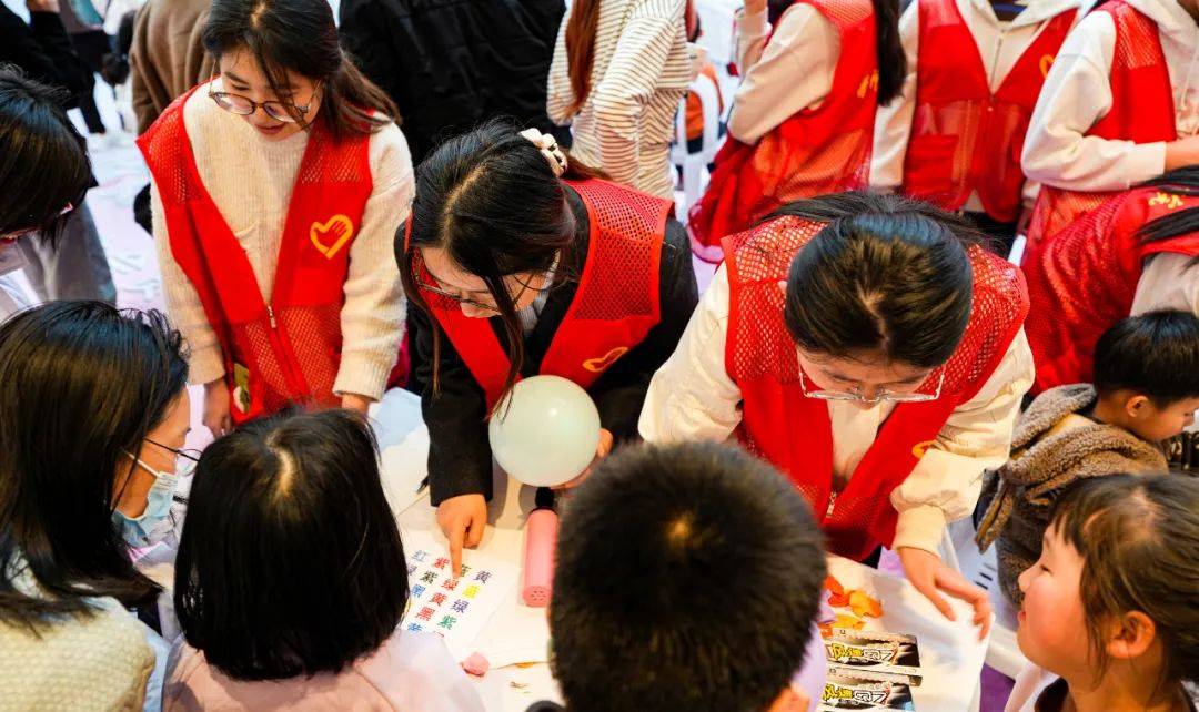 青春绽放社区 艺术点亮济宁——“百万大学生进社区”青年文化艺术交流展示活动侧记